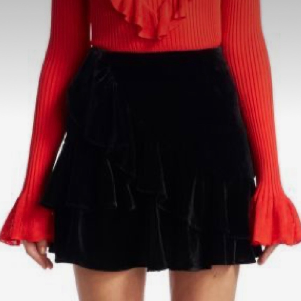 Scripted Black mini dressy flowy skirt